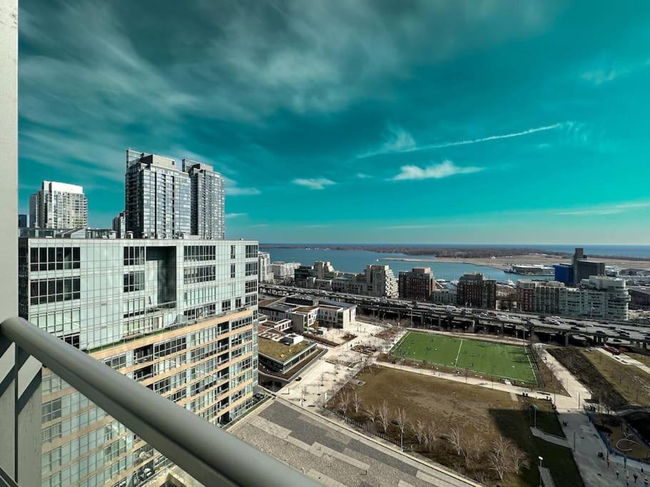 Comfort Two Beds Suite By Cn Tower Rogers Centre Plus Free Parking Toronto Exterior photo