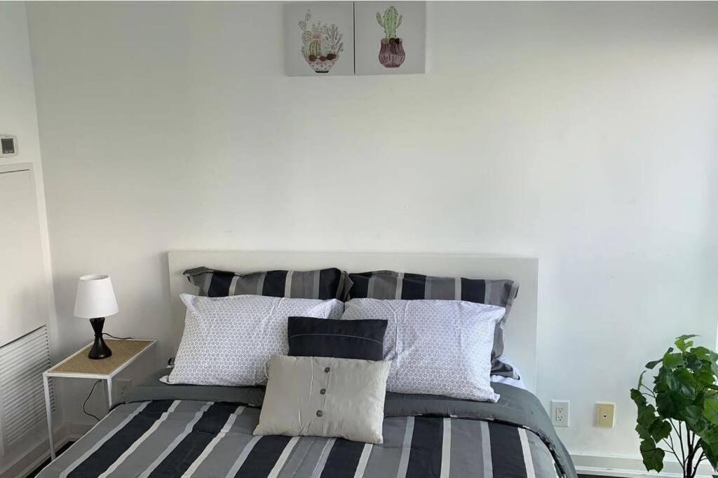 Comfort Two Beds Suite By Cn Tower Rogers Centre Plus Free Parking Toronto Exterior photo